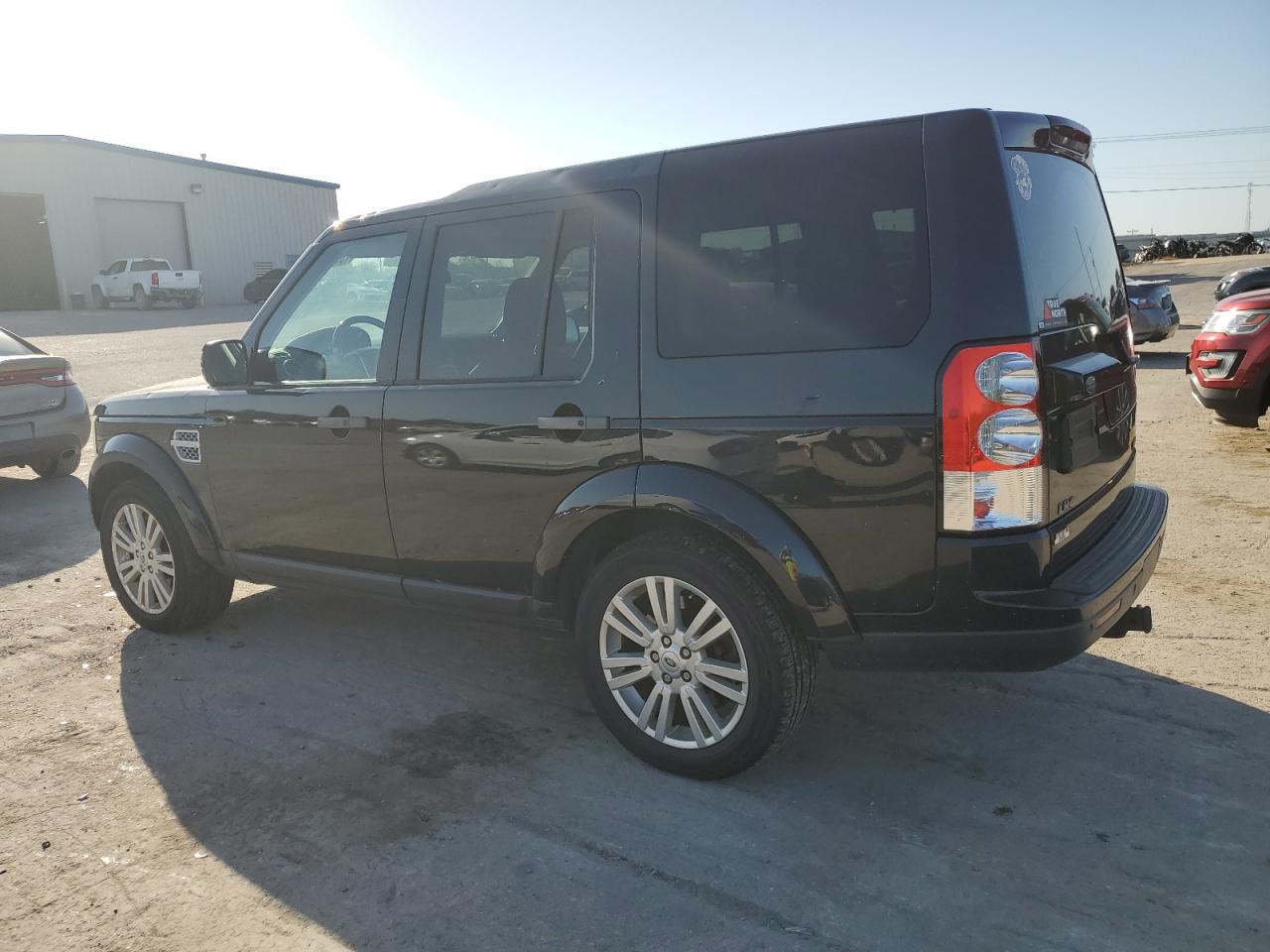 2012 Land Rover LR4 VIN SALAG2D40CA603997 Copart auction photo, hail / minor dent/scratches damage thumbnail 2