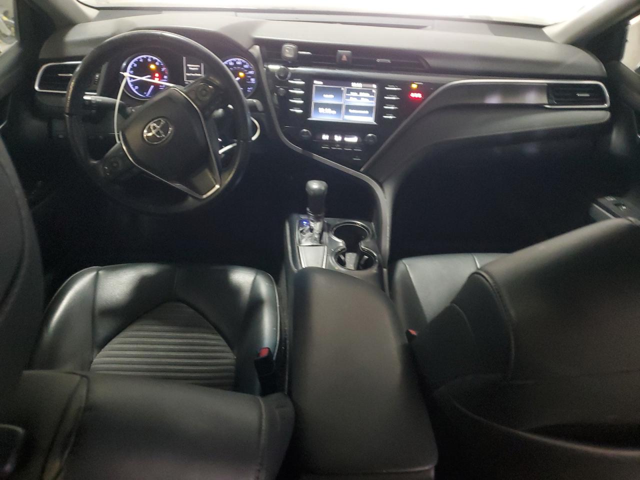 2018 Toyota Camry VIN 4T1B11HK6JU614476 Copart auction photo, rear end damage thumbnail 8