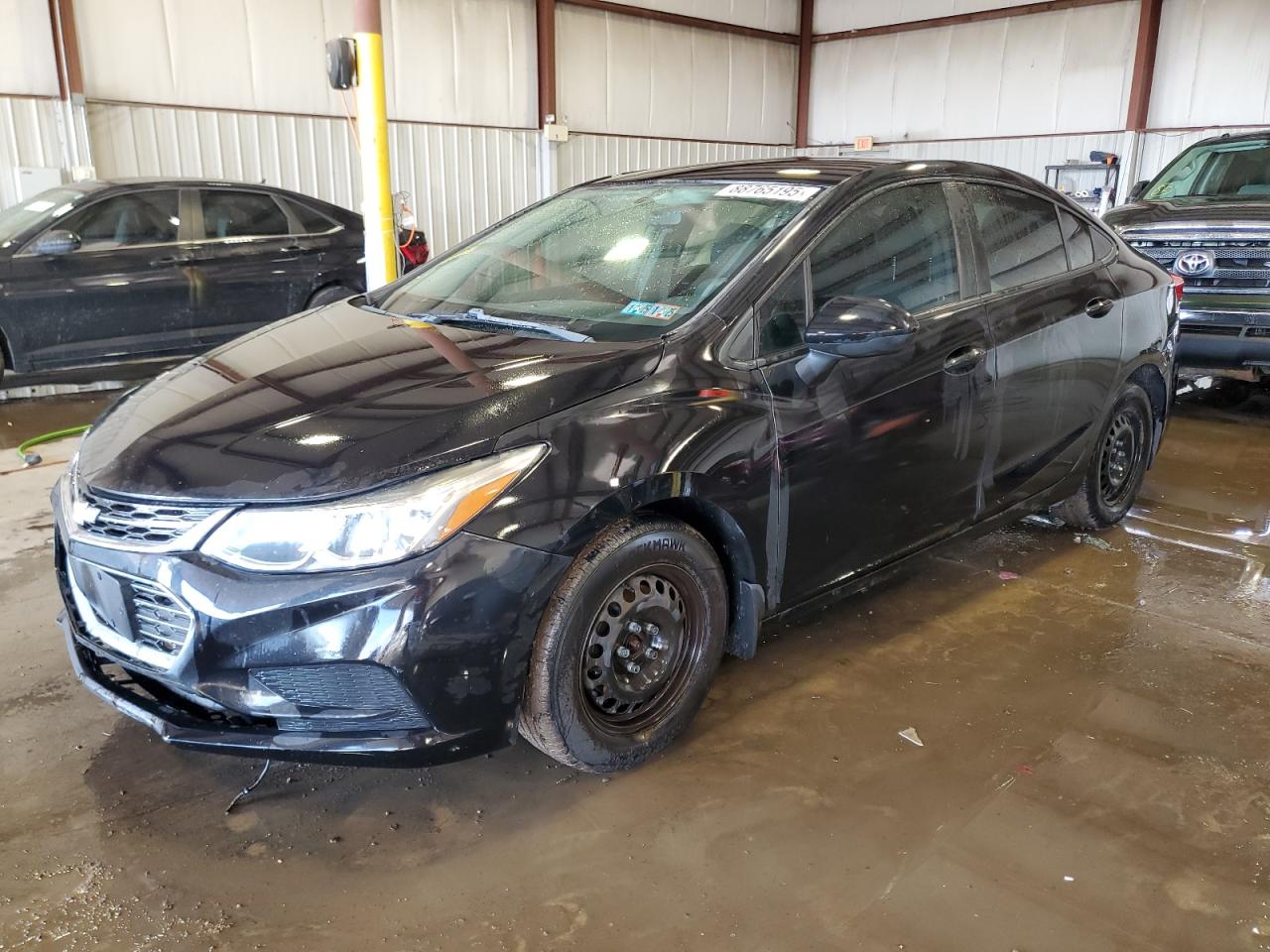 2018 Chevrolet Cruze VIN 1G1BC5SM5J7163886