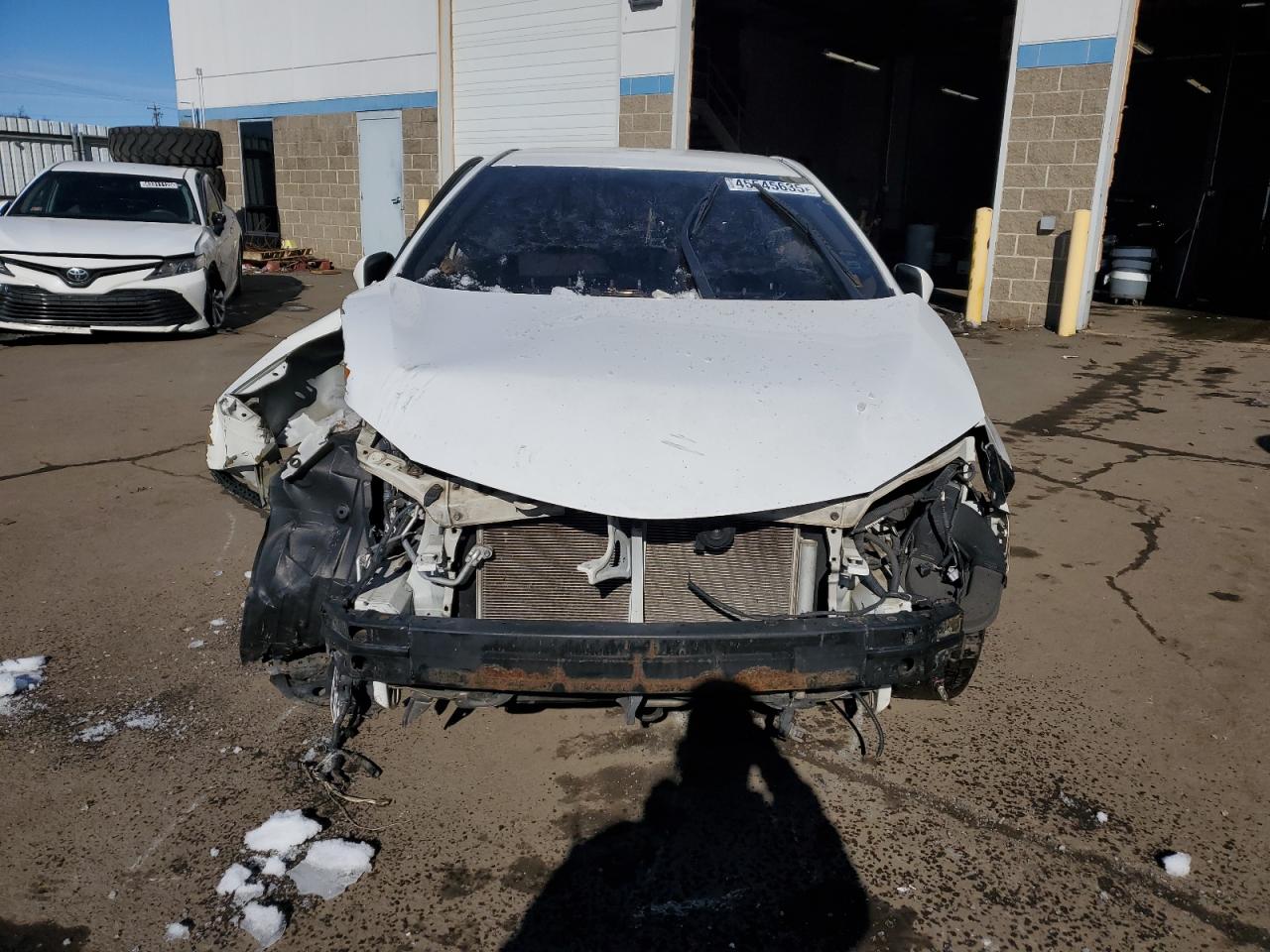 2014 Toyota Corolla VIN 2T1BURHE6EC198971 Copart auction photo, side / front end damage thumbnail 5