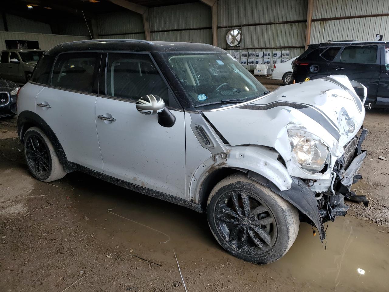 2016 MINI Cooper VIN WMWZB3C53GWR48620 Copart auction photo, front end / minor dent/scratches damage thumbnail 4