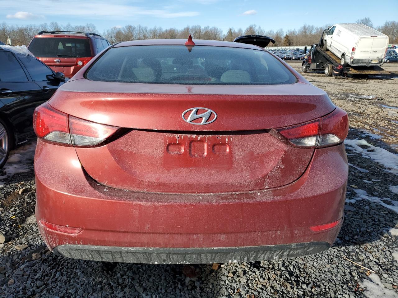 2015 Hyundai Elantra VIN 5NPDH4AEXFH547879 Copart auction photo, minor dent/scratches damage thumbnail 6