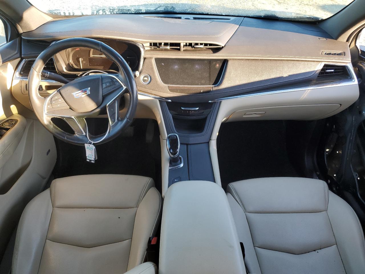 2019 Cadillac XT5 VIN 1GYKNBRS6KZ183066 Copart auction photo, front end / side damage thumbnail 8