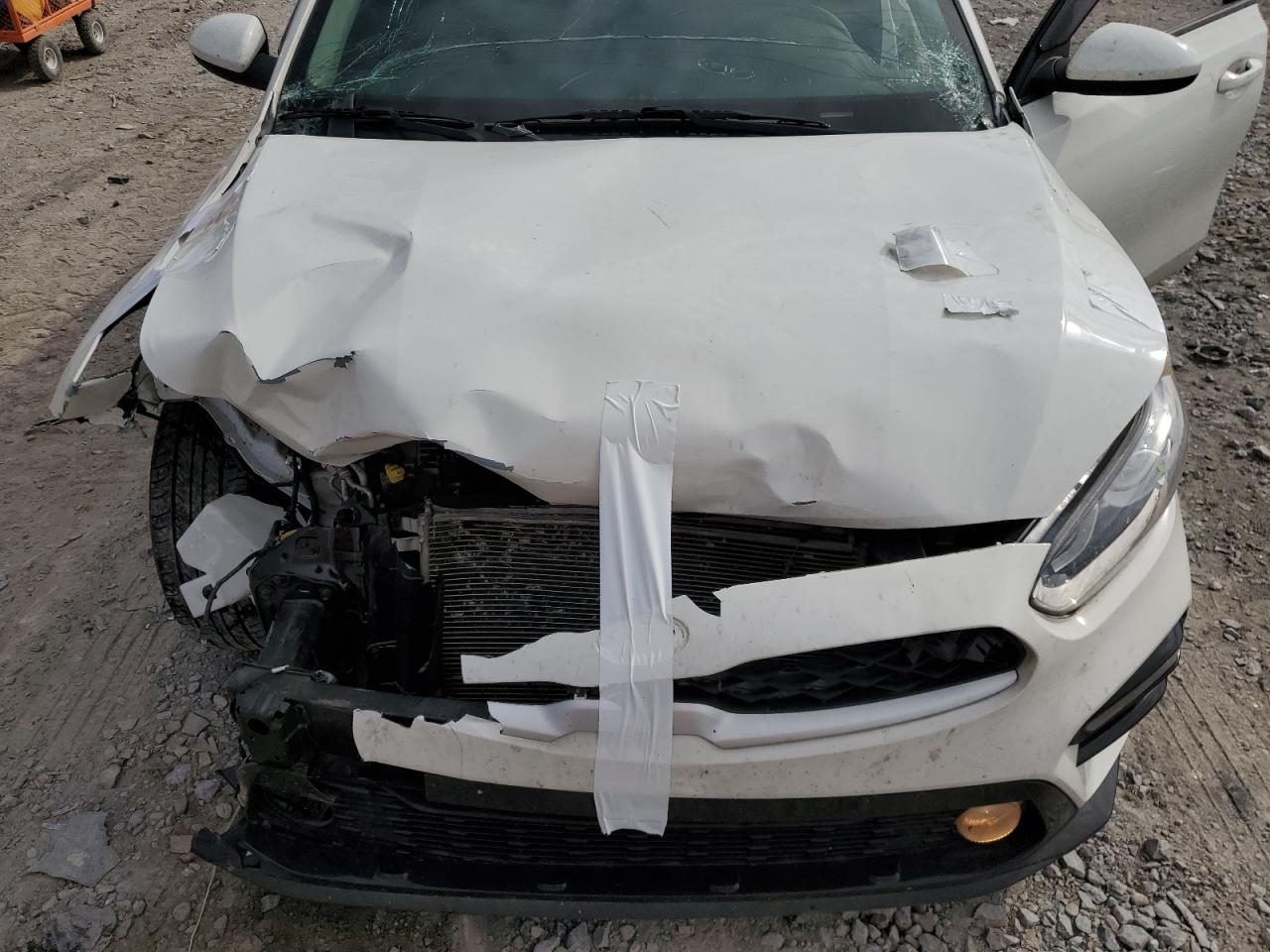 2019 KIA Forte VIN 3KPF24AD9KE060429 Copart auction photo, front end / minor dent/scratches damage thumbnail 11