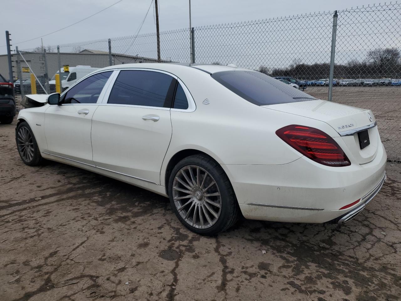 2019 Mercedes-Benz Maybach S-klasse VIN WDDUX8GB9KA455905 Copart auction photo, front end damage thumbnail 2