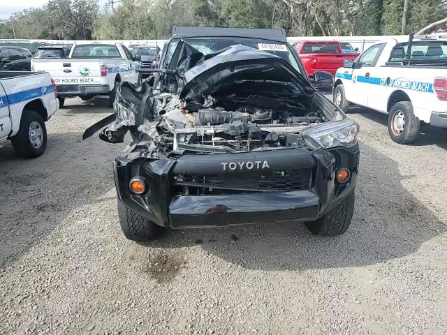 2020 Toyota 4Runner VIN JTEZU5JR6L5213852 Copart auction photo, front end / side damage thumbnail 11
