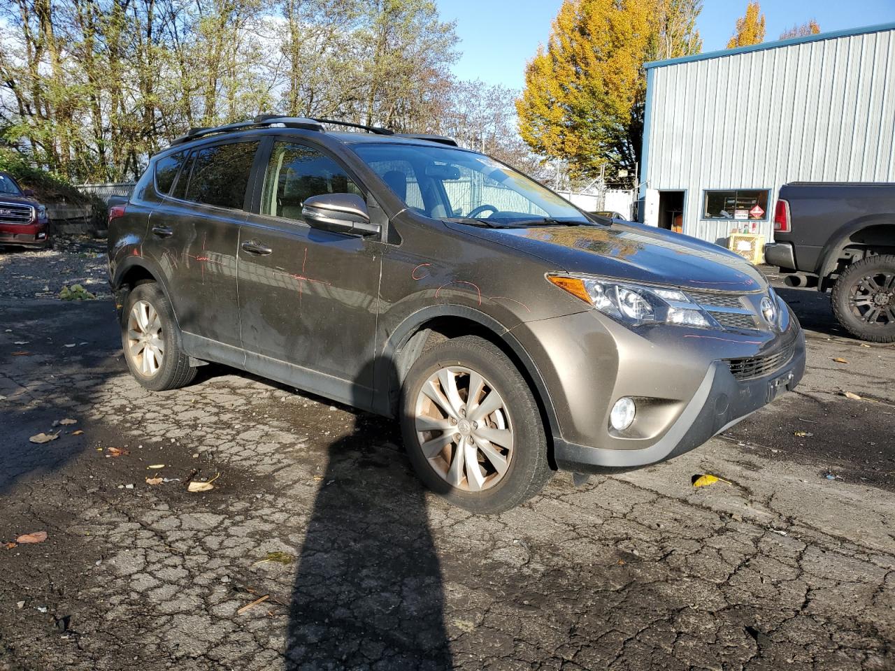 2015 Toyota RAV 4 VIN JTMDFREV0FD120553 Copart auction photo, rear end / side damage thumbnail 4