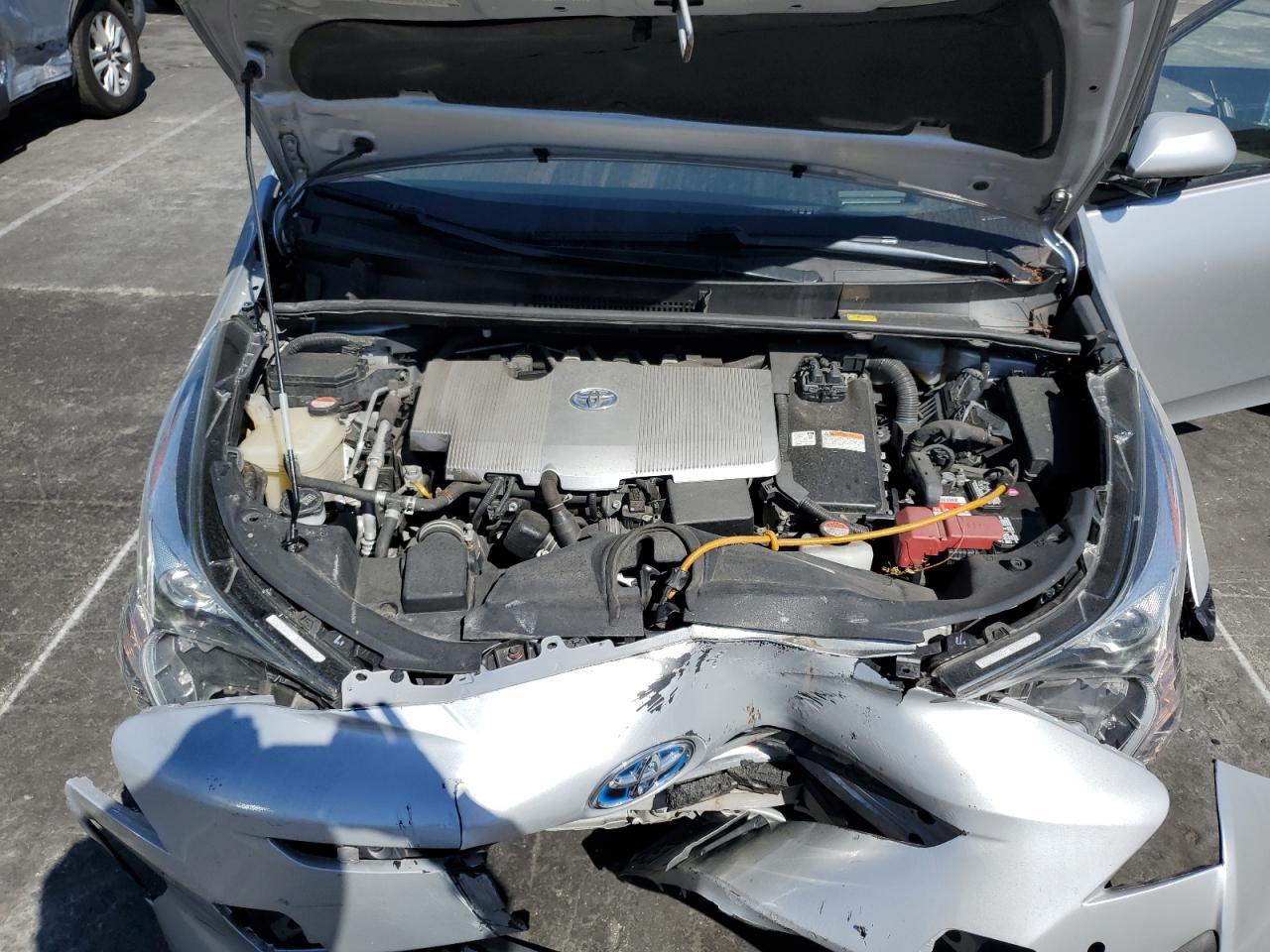 2016 Toyota Prius VIN JTDKARFU6G3004762 Copart auction photo, front end damage thumbnail 11