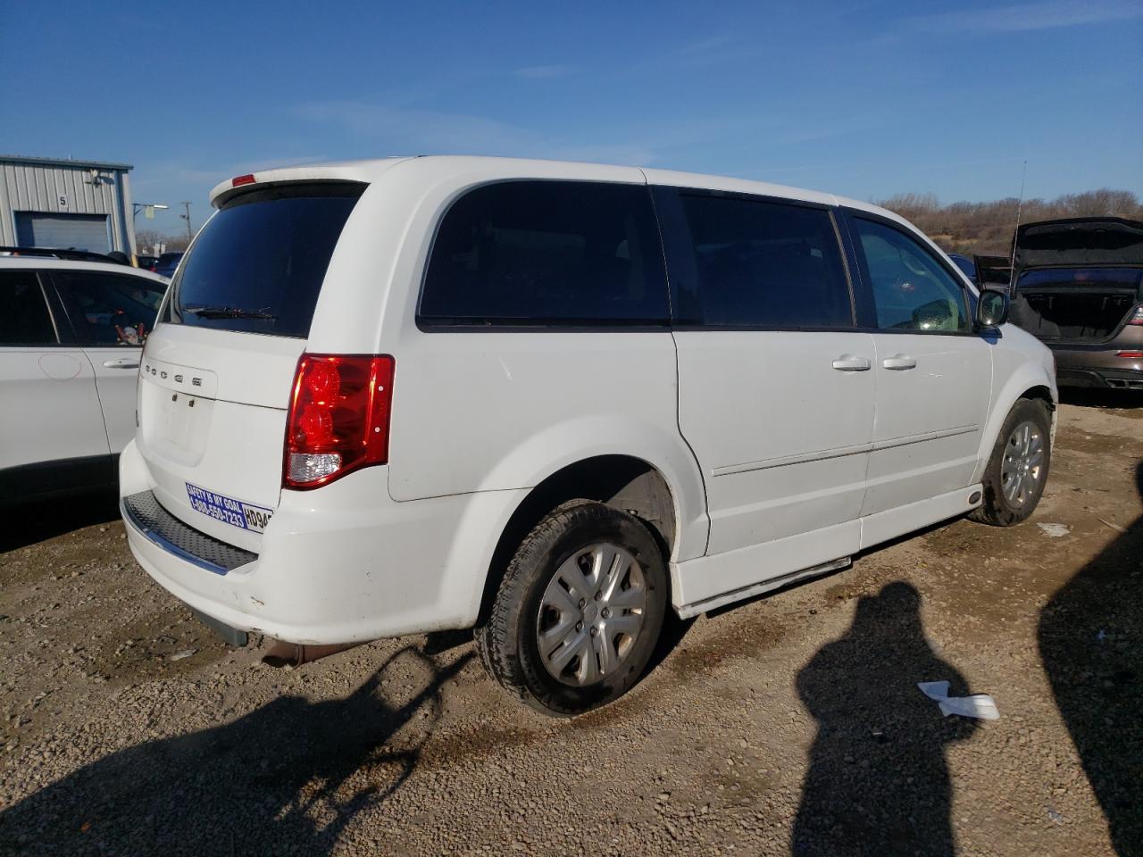 2016 Dodge Caravan VIN 2C4RDGBG9GR124055 Copart auction photo, front end damage thumbnail 3