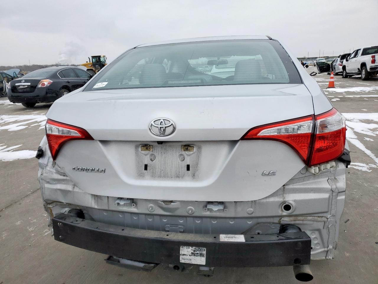 2015 Toyota Corolla VIN 5YFBURHE6FP251816 Copart auction photo, all over damage thumbnail 6