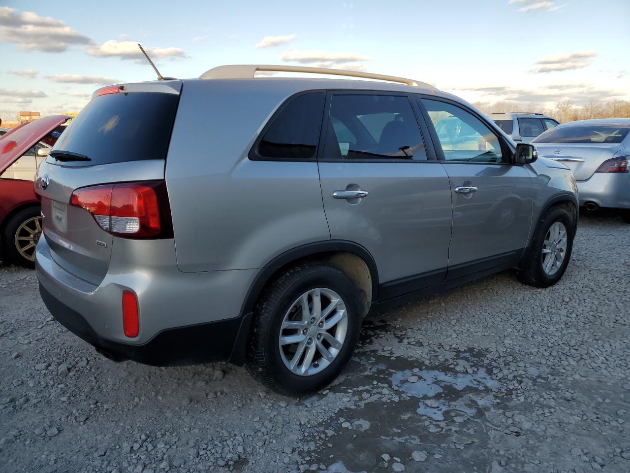 2014 KIA Sorento VIN 5XYKT4A68EG541289 Copart auction photo, mechanical damage thumbnail 3