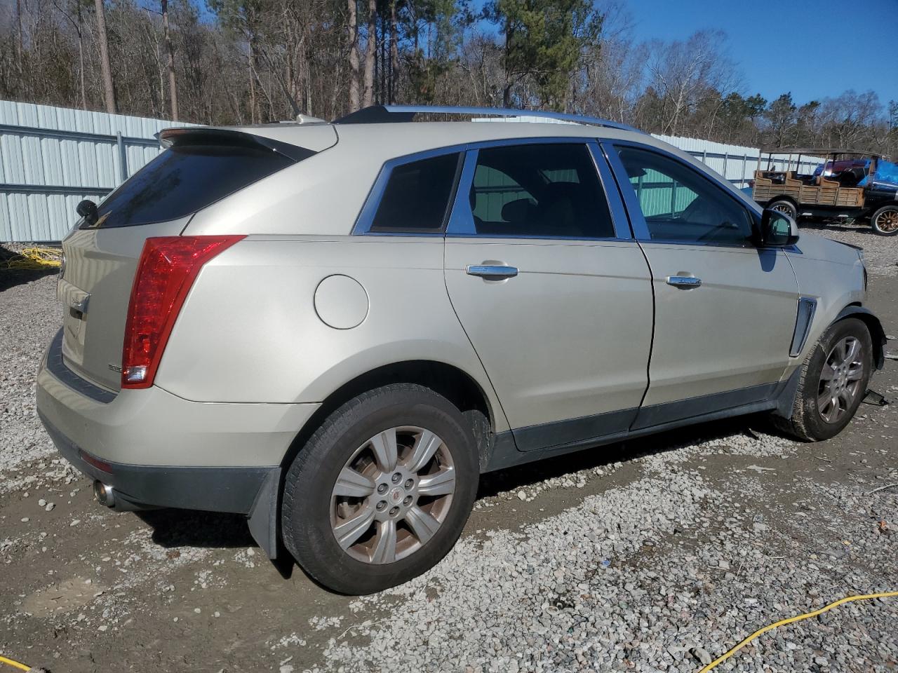 2014 Cadillac SRX VIN 3GYFNBE36ES516660 Copart auction photo, front end damage thumbnail 3