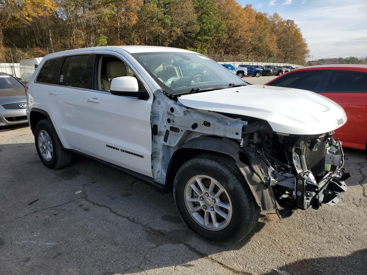 2019 Jeep Grand Cherokee VIN 1C4RJEAG2KC621769 Copart auction photo, front end damage thumbnail 4
