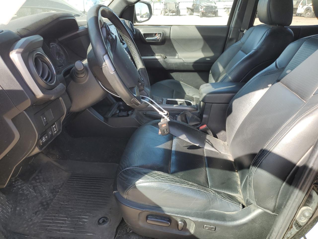 2022 Toyota Tacoma VIN 3TMCZ5AN5NM473407 Copart auction photo, all over / minor dent/scratches damage thumbnail 7