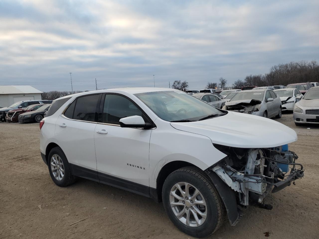 2019 Chevrolet Equinox VIN 3GNAXUEV4KL194959 Copart auction photo, front end damage thumbnail 4