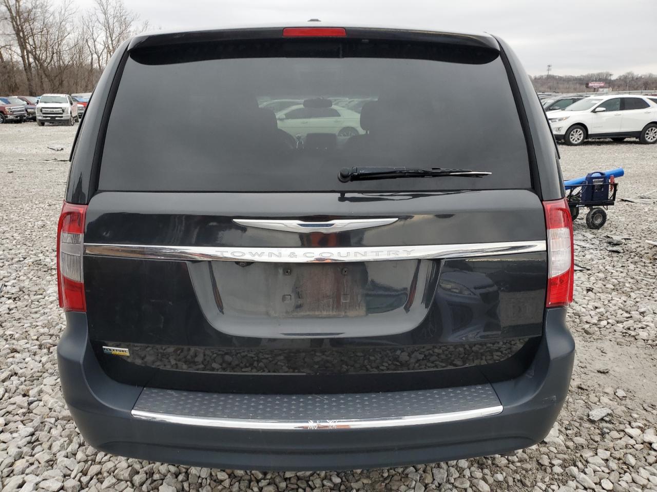 2014 Chrysler Town & Country VIN 2C4RC1BG8ER206985 Copart auction photo, side damage thumbnail 6