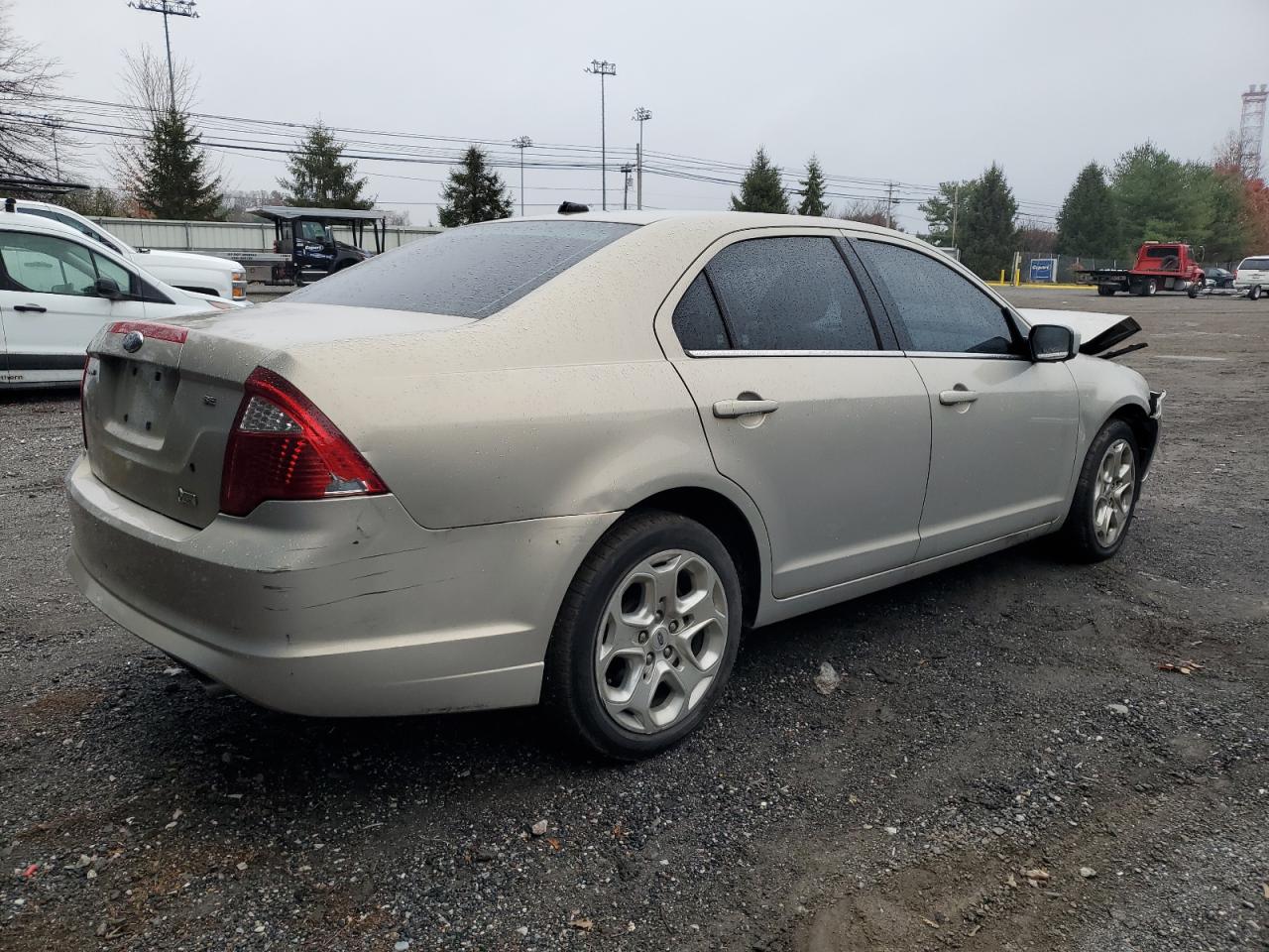 2010 Ford Fusion VIN 3FAHP0HG2AR128926 Copart auction photo, front end / minor dent/scratches damage thumbnail 3
