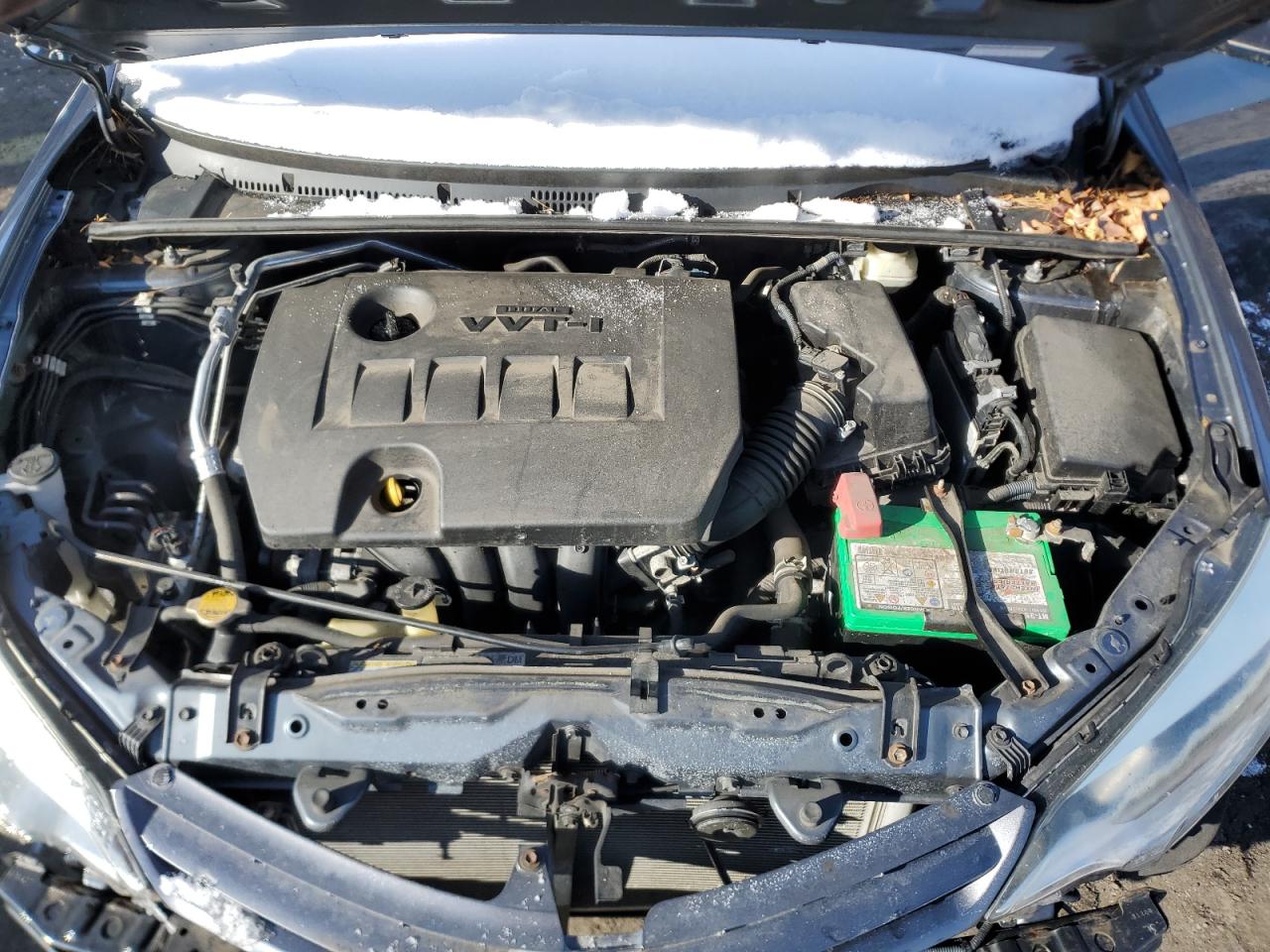 2015 Toyota Corolla VIN 2T1BURHE1FC343335 Copart auction photo, front end damage thumbnail 11