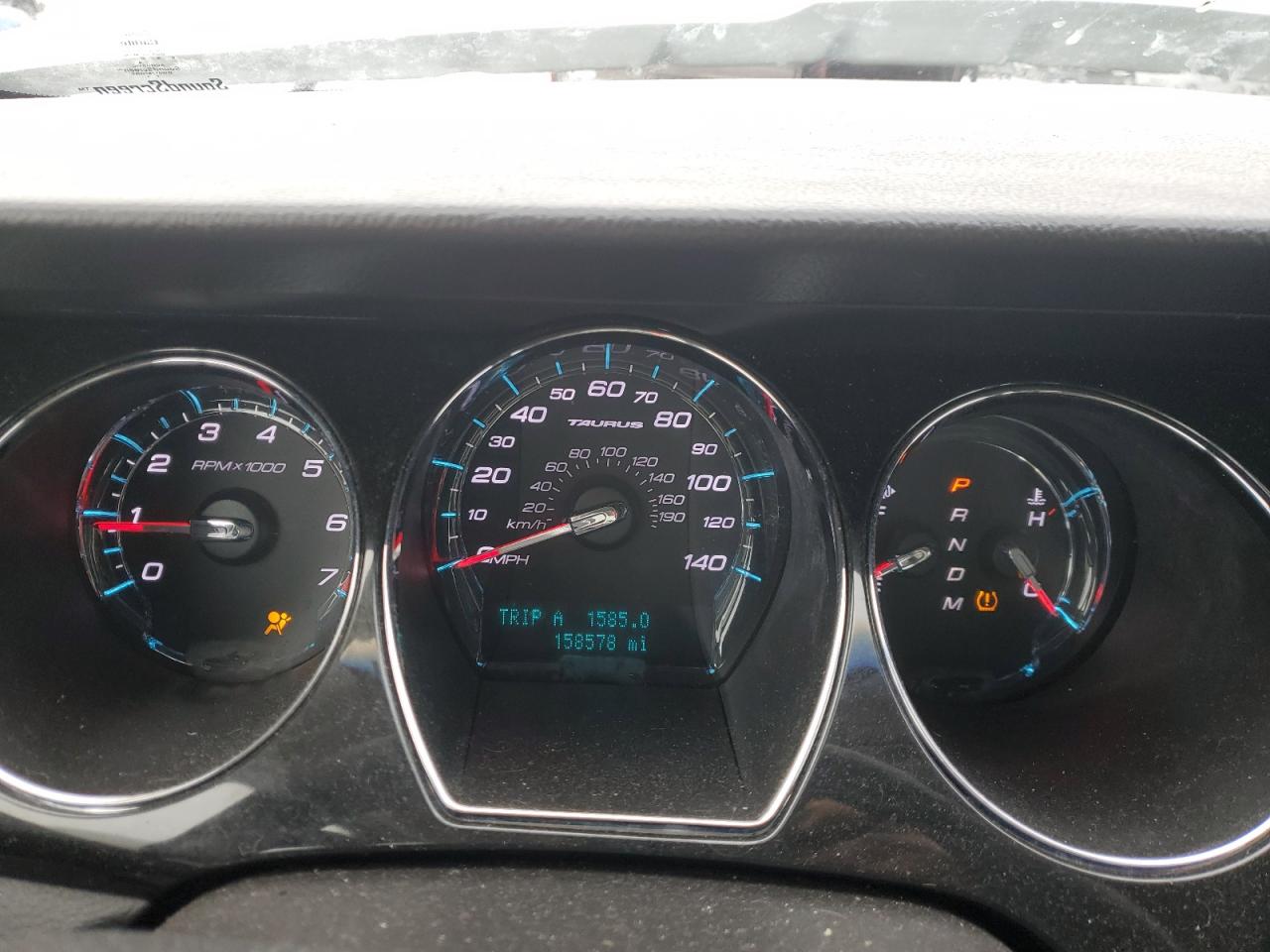 2011 Ford Taurus VIN 1FAHP2FW9BG137153 Copart auction photo, front end damage thumbnail 9