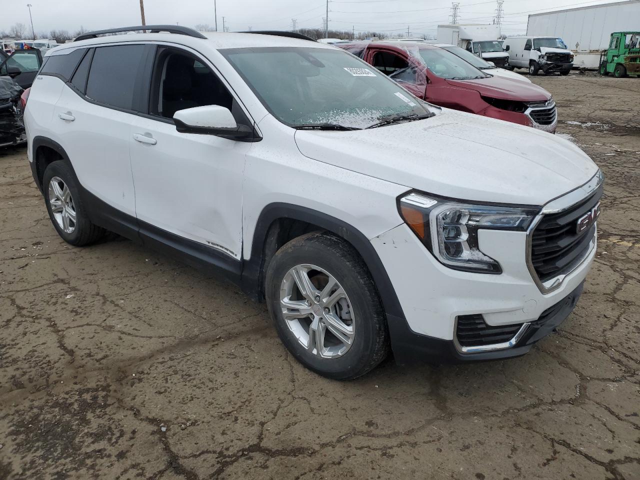 2022 GMC Terrain VIN 3GKALTEV1NL107011 Copart auction photo, front end / side damage thumbnail 4