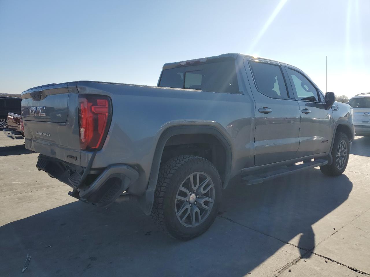 2020 GMC Sierra VIN 1GTU9EET8LZ369518 Copart auction photo, all over damage thumbnail 3