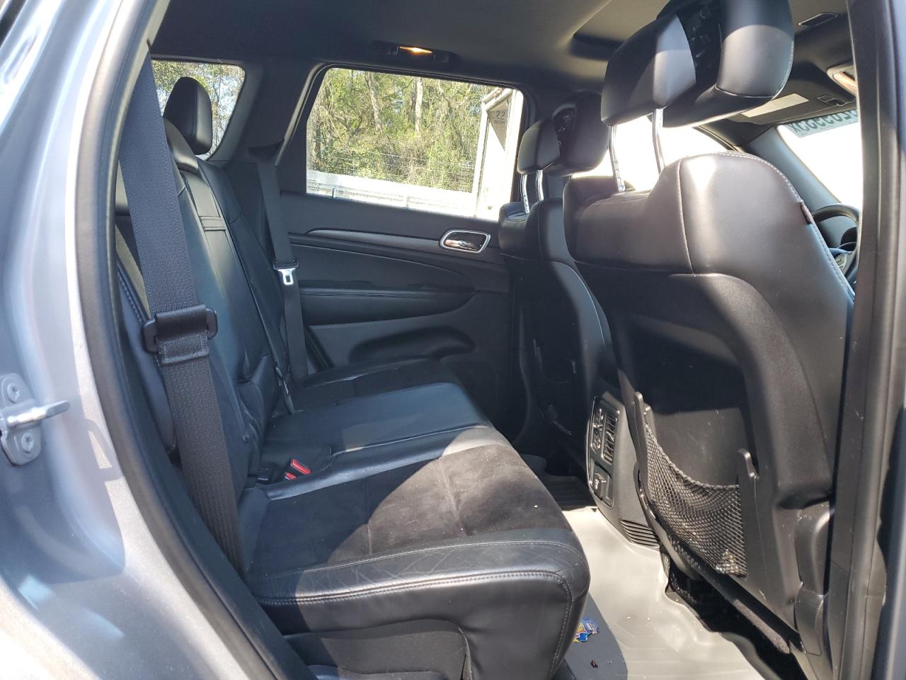 2015 Jeep Grand Cherokee VIN 1C4RJEAG5FC185084 Copart auction photo, rear end damage thumbnail 11