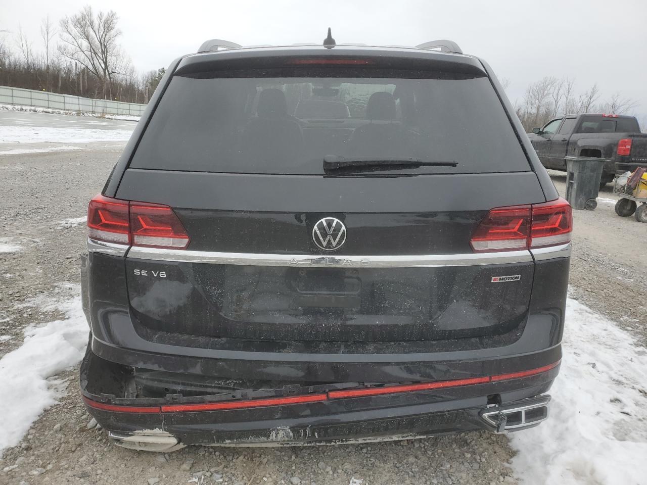 2021 Volkswagen Atlas VIN 1V2RR2CA6MC589121 Copart auction photo, rear end / side damage thumbnail 6