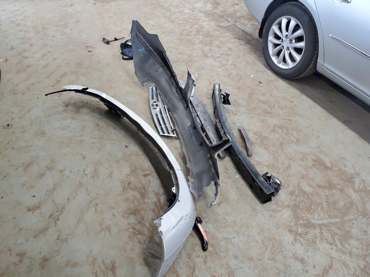 2007 Hyundai Azera VIN KMHFC46F57A147922 Copart auction photo, front end / minor dent/scratches damage thumbnail 14