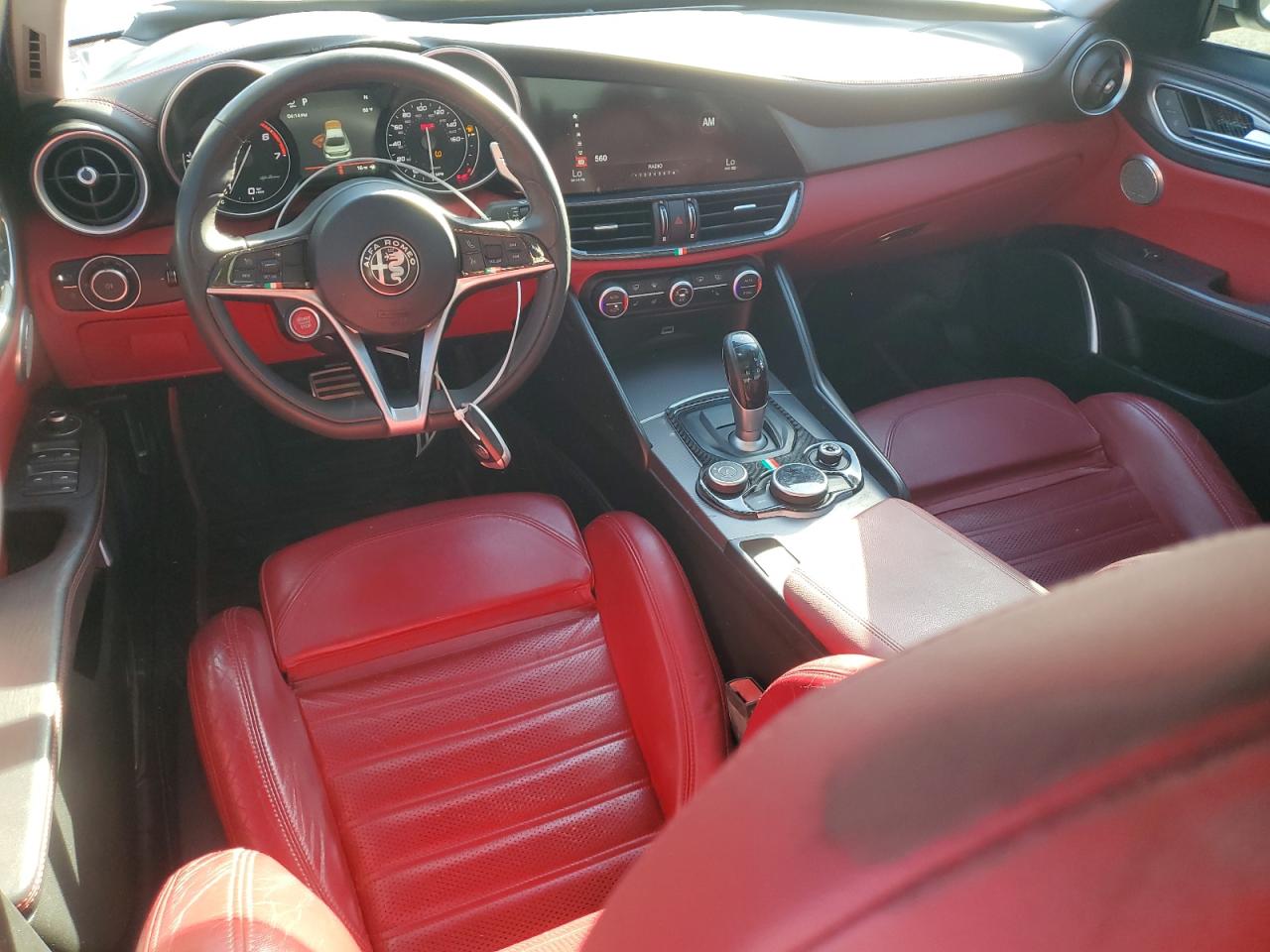 2018 Alfa Romeo Giulia VIN ZARFAEENXJ7565881 Copart auction photo, all over / minor dent/scratches damage thumbnail 8