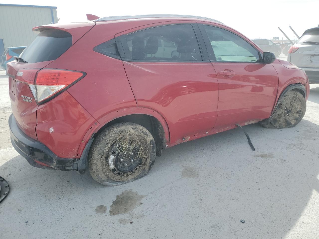 2022 Honda HR-V VIN 3CZRU6H1XNM706693 Copart auction photo, front end damage thumbnail 3