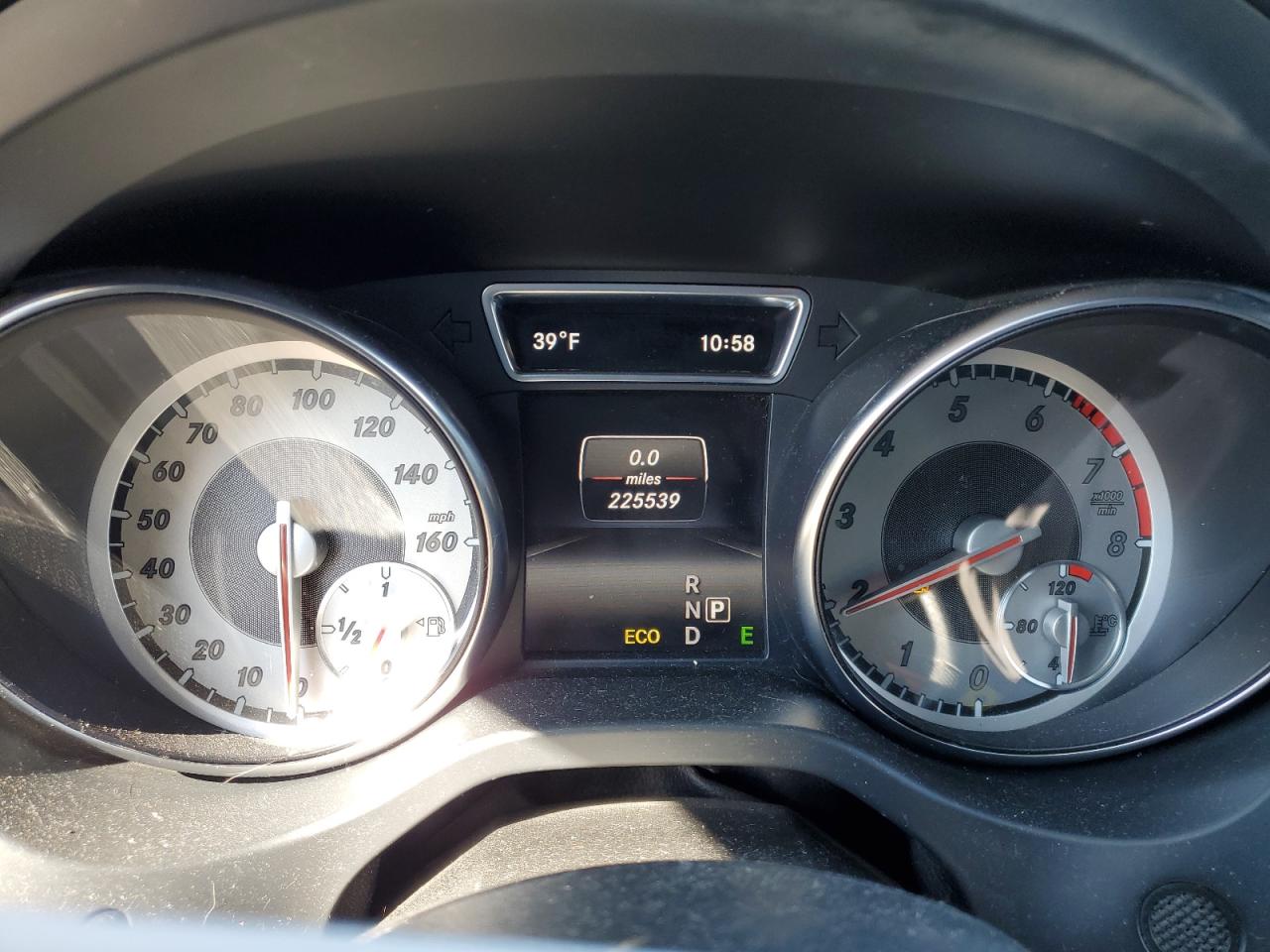 2014 Mercedes-Benz CLA-klasse VIN WDDSJ4EB2EN055119 Copart auction photo, front end / minor dent/scratches damage thumbnail 9