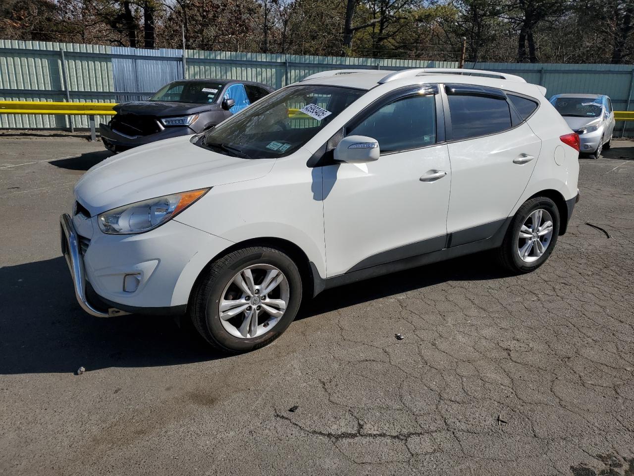 2013 Hyundai Tucson VIN KM8JU3AC8DU655536
