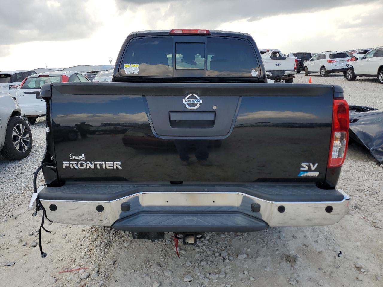 2019 Nissan Navara (Frontier) VIN 1N6DD0ER7KN780756 Copart auction photo, front end / side damage thumbnail 6