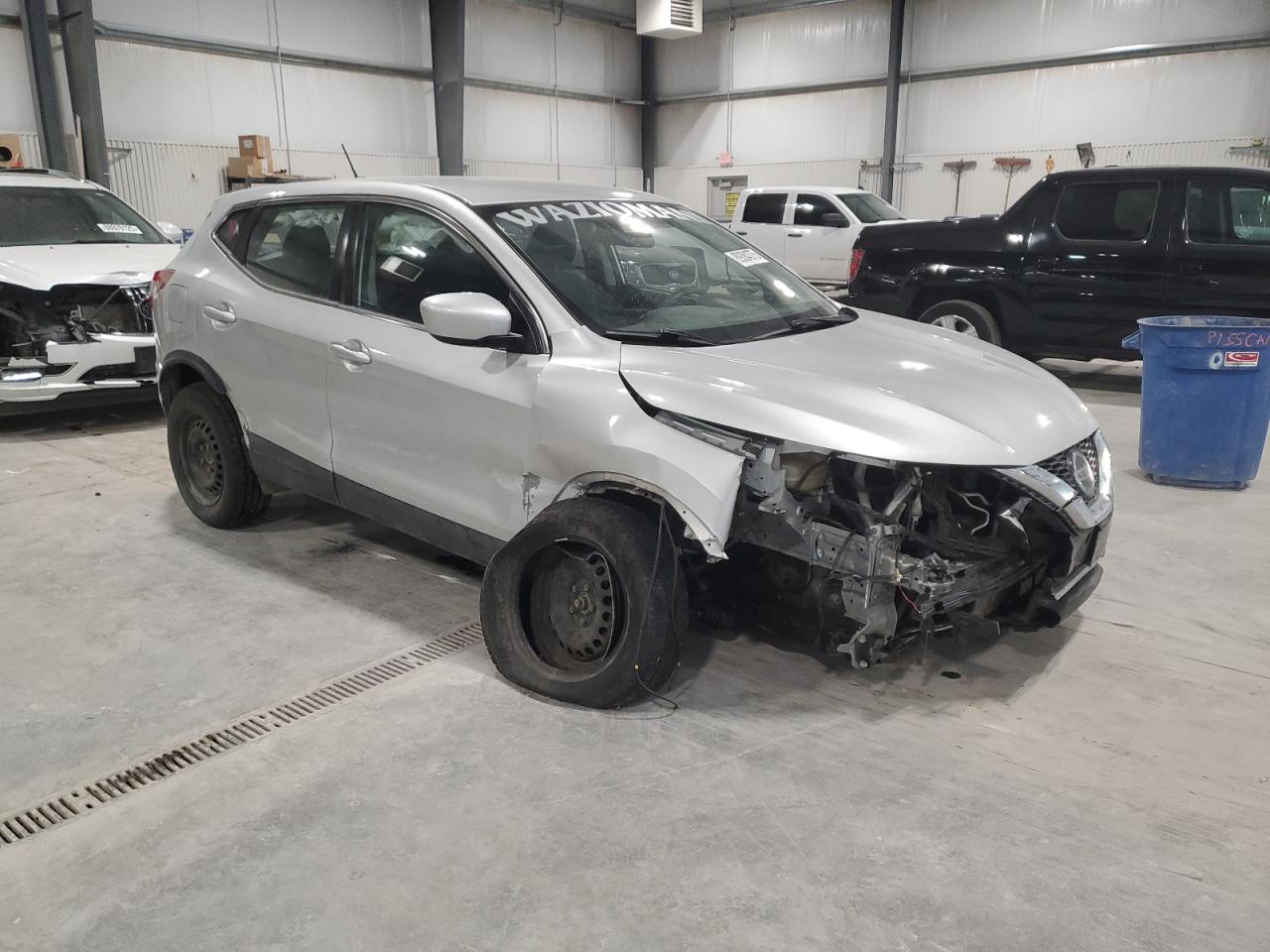 2020 Nissan Rogue VIN JN1BJ1CV6LW541707 Copart auction photo, front end / undercarriage damage thumbnail 4