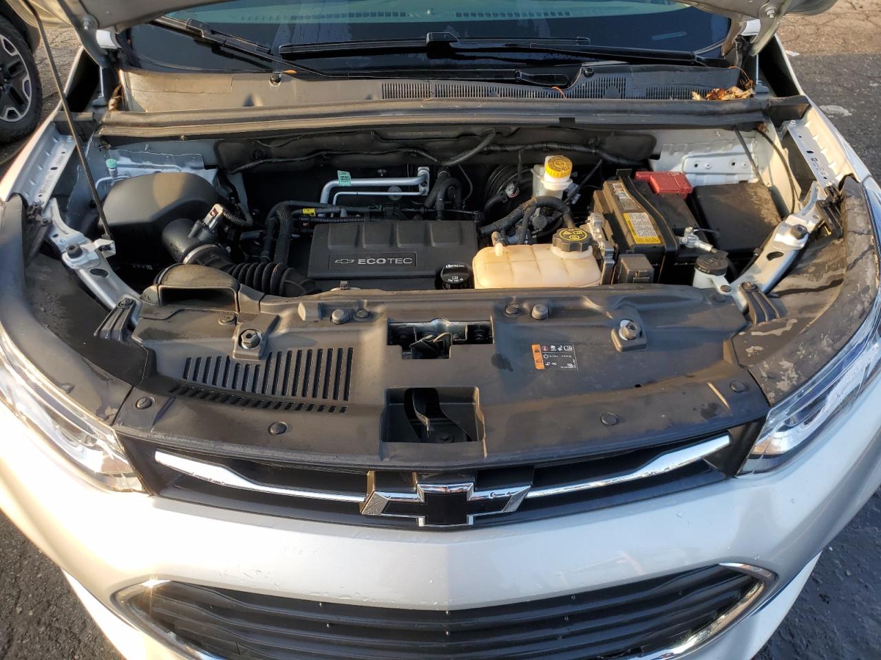 2020 Chevrolet Trax VIN 3GNCJKSB9LL337883 Copart auction photo, side damage thumbnail 12