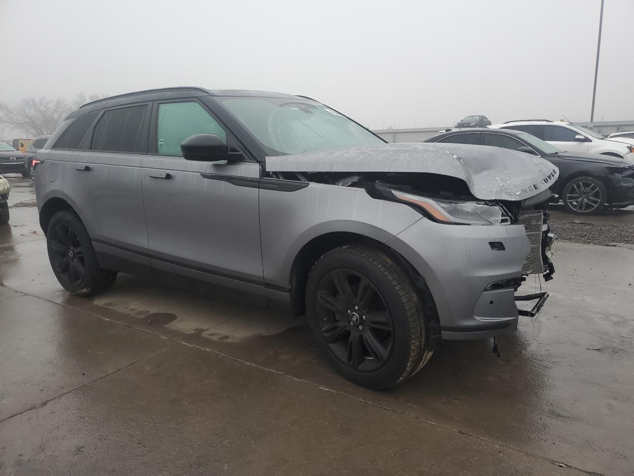 2020 Land Rover Range Rover VIN SALYB2EX9LA274366 Copart auction photo, front end damage thumbnail 4