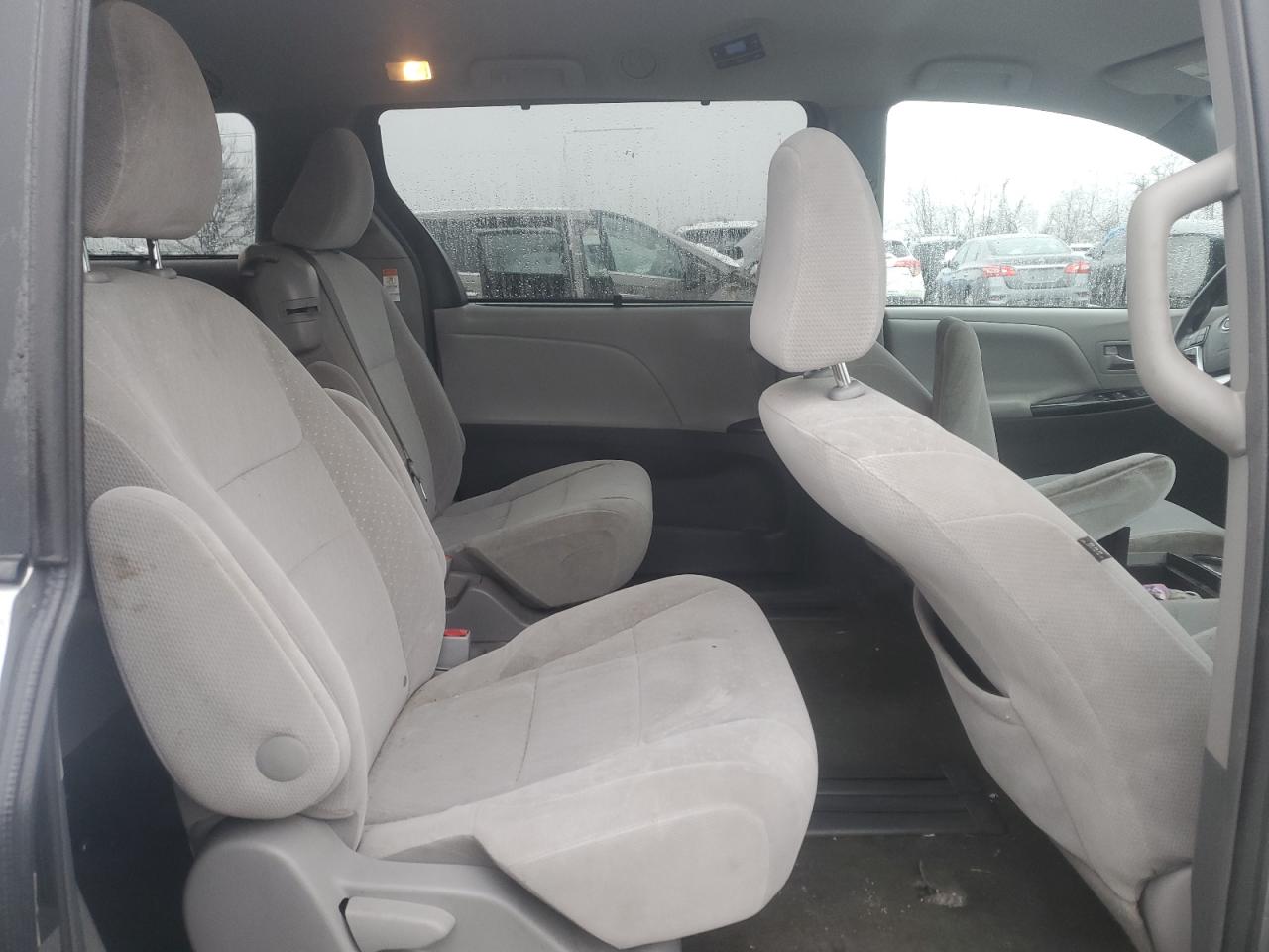 2017 Toyota Sienna VIN 5TDKZ3DC9HS868088 Copart auction photo, front end damage thumbnail 11