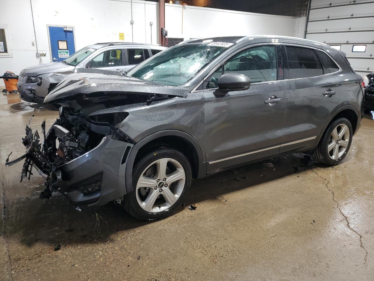 2018 Lincoln MKC VIN 5LMCJ1C98JUL04240 - Copart auction photo