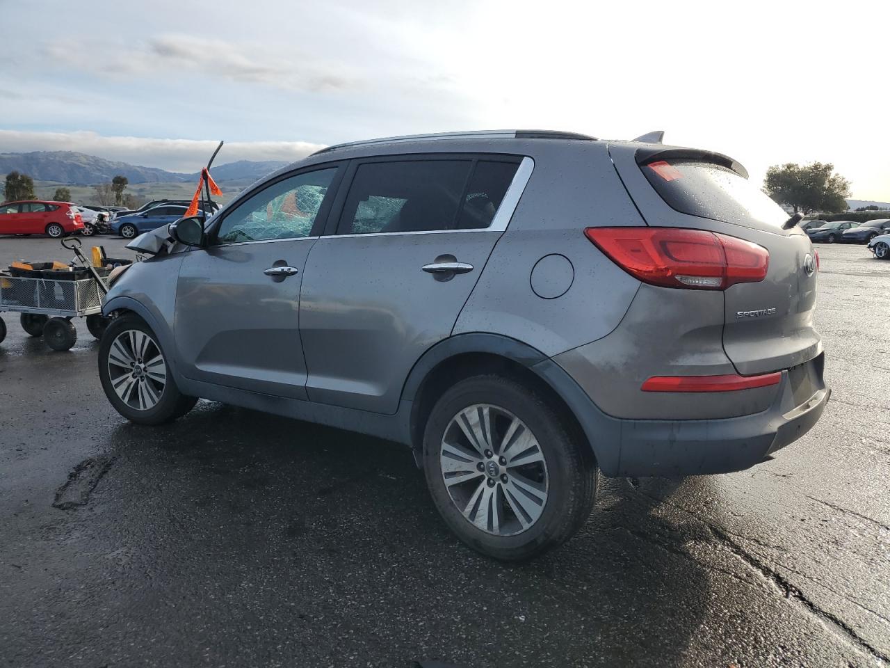 2015 KIA Sportage VIN KNDPC3AC6F7770185 Copart auction photo, all over damage thumbnail 2