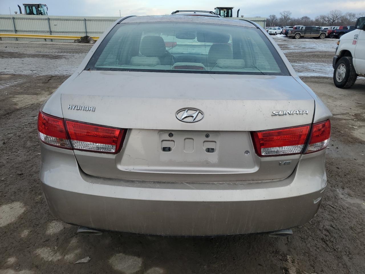 2006 Hyundai Sonata VIN 5NPEU46F46H050280 Copart auction photo, front end / rear end damage thumbnail 6