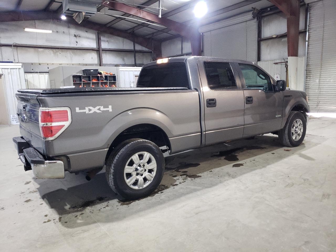 2013 Ford F-150 VIN 1FTFW1ET8DFC06798 Copart auction photo, minor dent/scratches / normal wear damage thumbnail 3