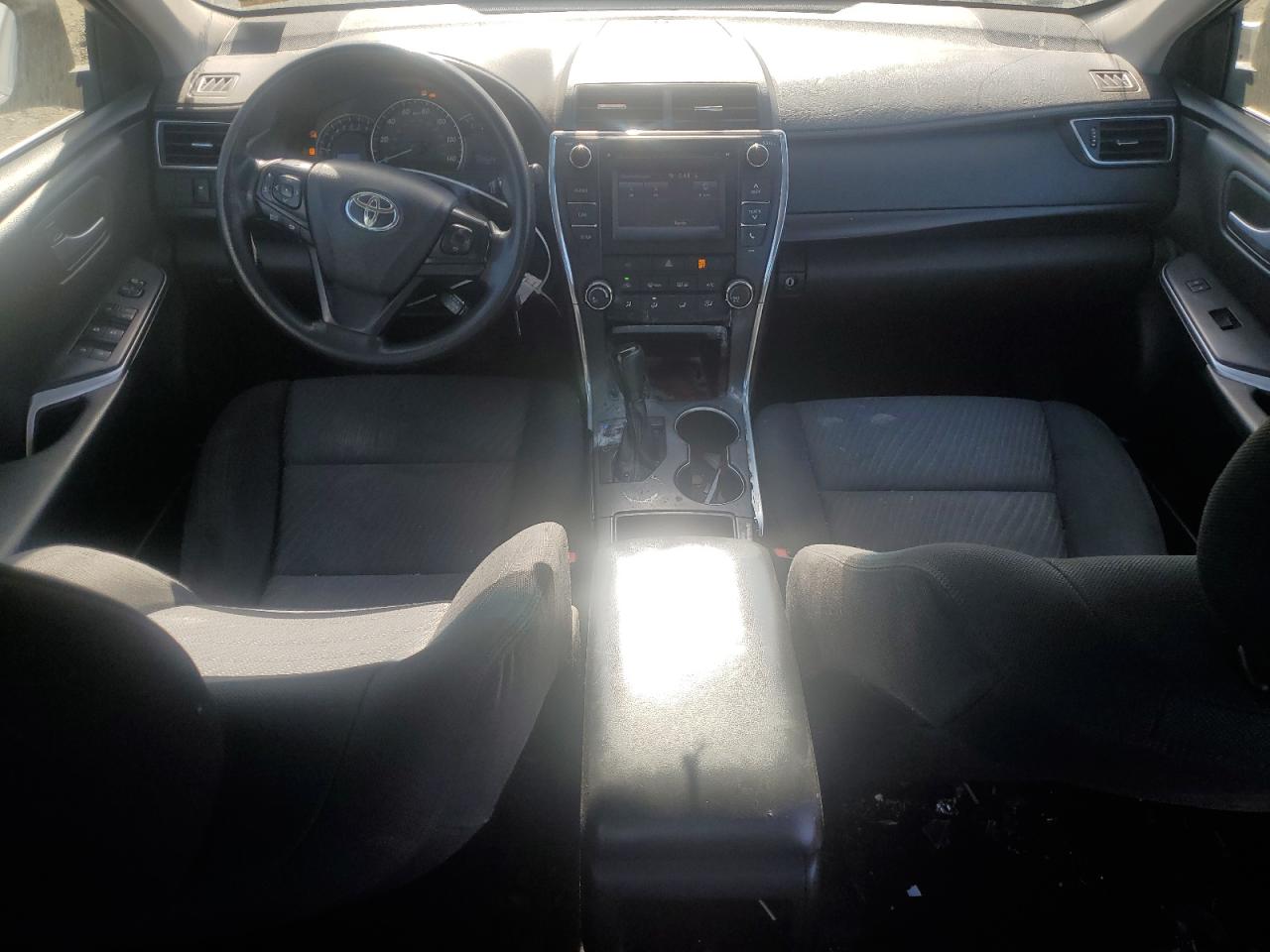 2015 Toyota Camry VIN 4T4BF1FK4FR511817 Copart auction photo, front end / side damage thumbnail 8