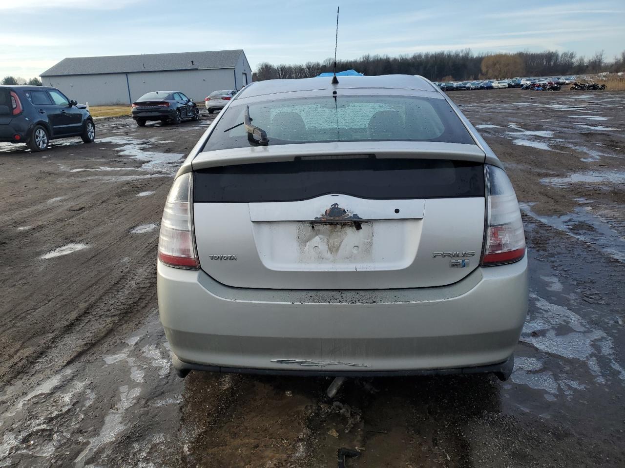 2005 Toyota Prius VIN JTDKB20UX57044524 Copart auction photo, rear end damage thumbnail 6