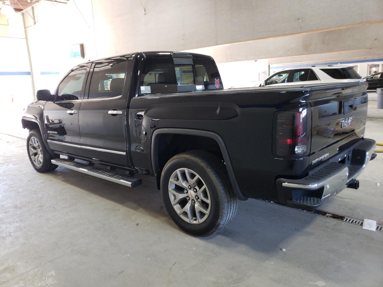 2018 GMC Sierra VIN 3GTU2NEC8JG584415 Copart auction photo, front end / side damage thumbnail 2