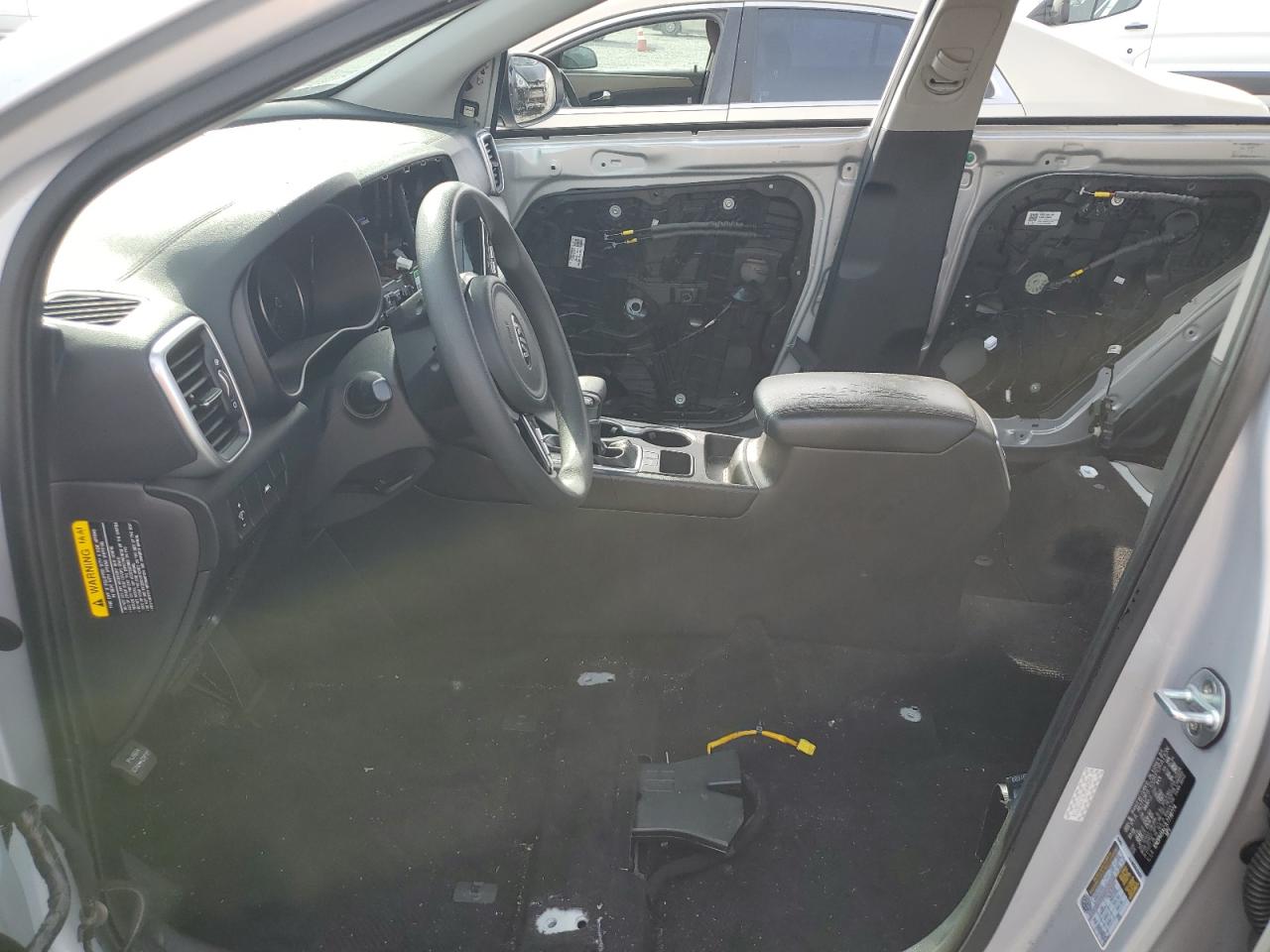 2020 KIA Sportage VIN KNDPM3AC7L7738774 Copart auction photo, stripped / front end damage thumbnail 7