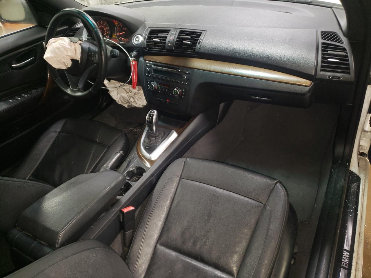 2012 BMW 1er VIN WBAUN7C5XCVM25801 Copart auction photo, undercarriage damage thumbnail 8