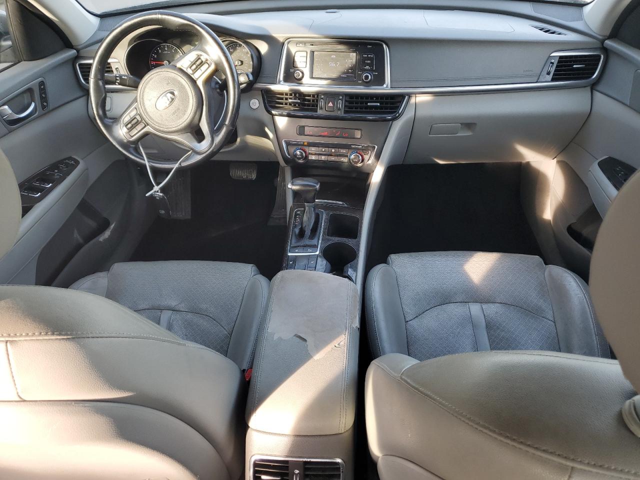 2016 KIA Optima VIN 5XXGU4L37GG015863 Copart auction photo, side / front end damage thumbnail 8