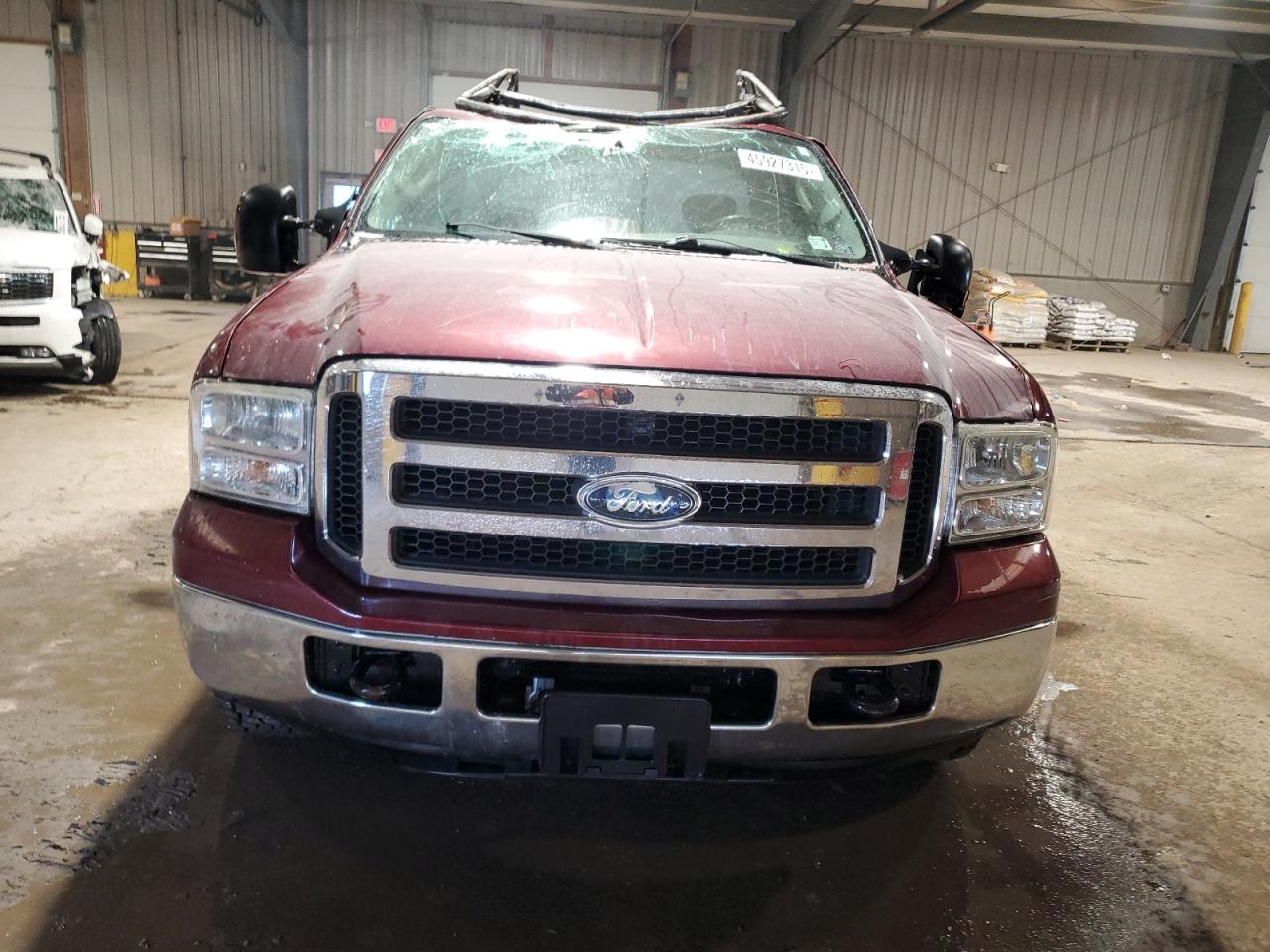 2005 Ford F250 VIN 1FTSX20Y25EA94768 Copart auction photo, rollover damage thumbnail 5