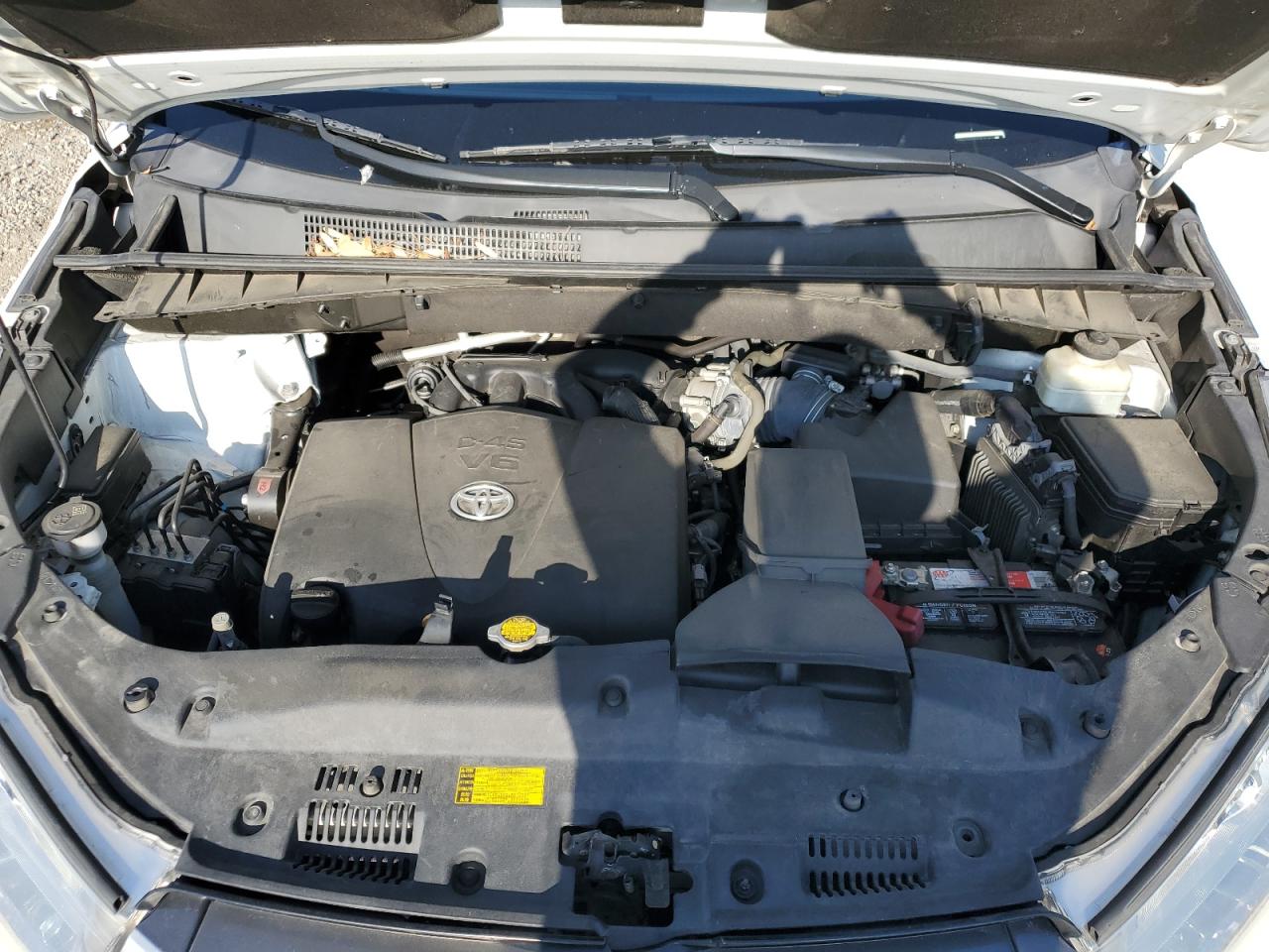 2017 Toyota Highlander VIN 5TDKZRFH6HS514461 Copart auction photo, side / minor dent/scratches damage thumbnail 14