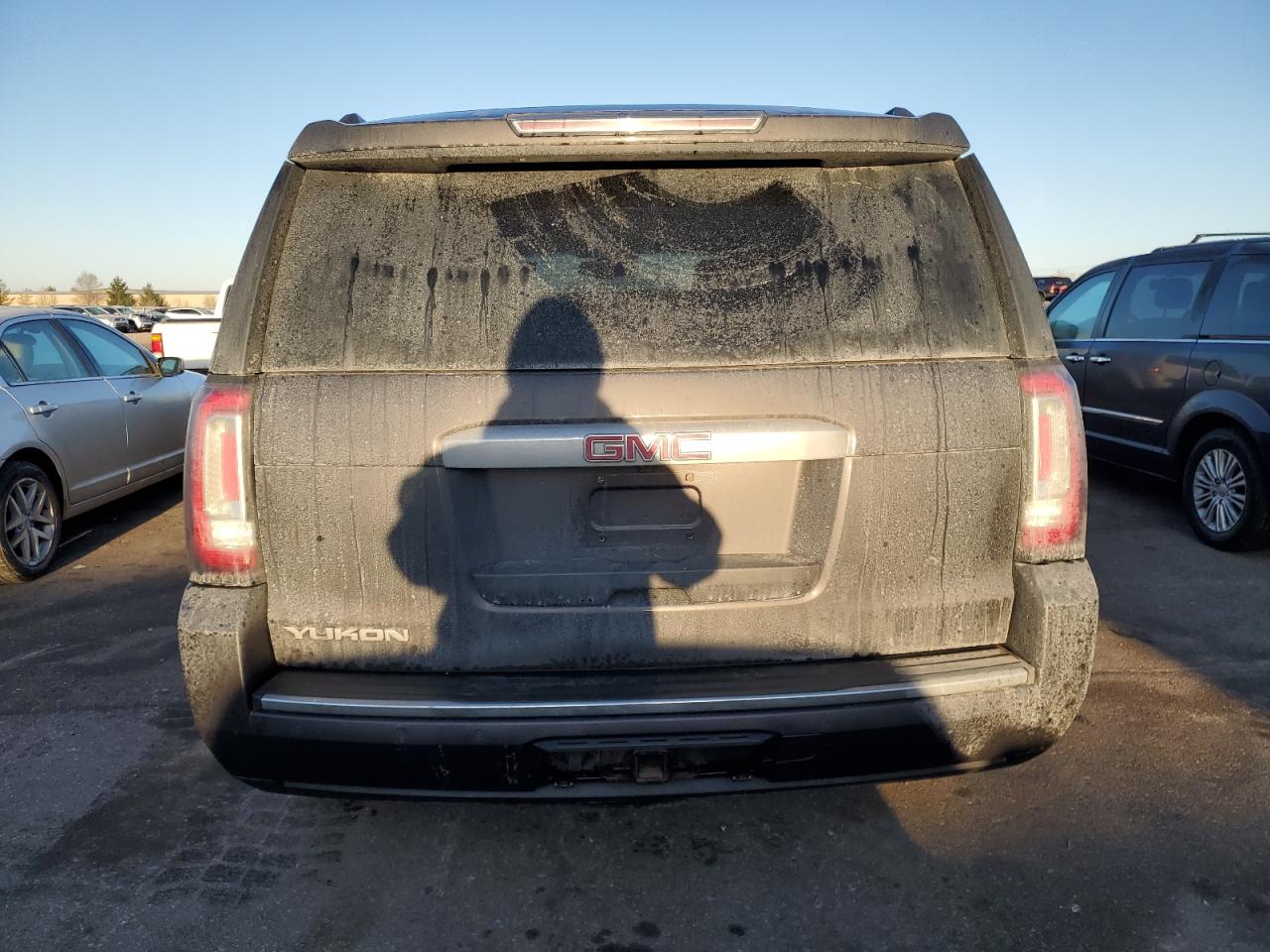 2015 GMC Yukon VIN 1GKS2CKJ1FR656954 Copart auction photo, front end damage thumbnail 6